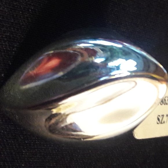 Park Lane Silver Swirl Ring - Picture 3 of 3